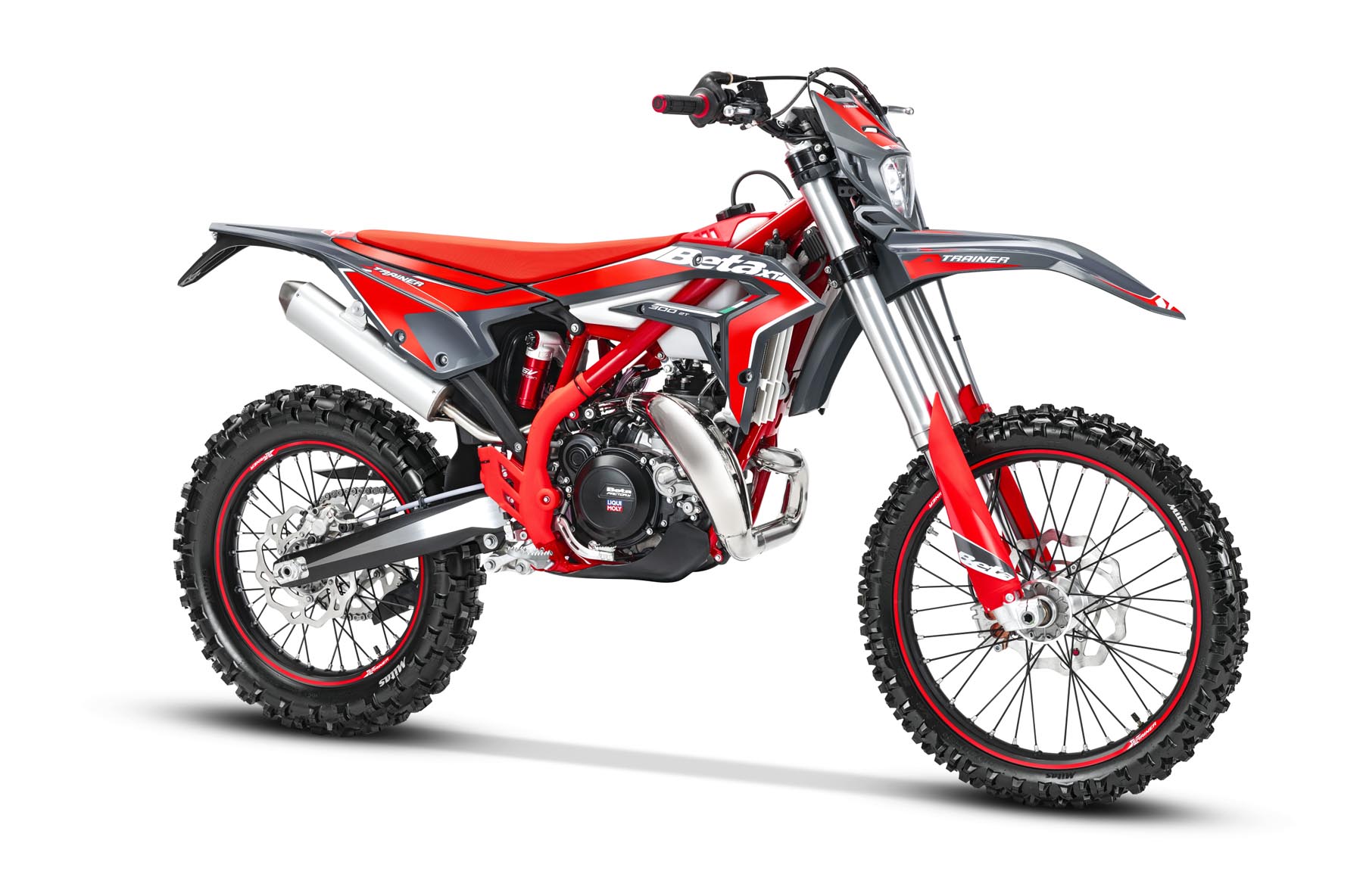 --Beta_X-Trainer_2026_03.jpg